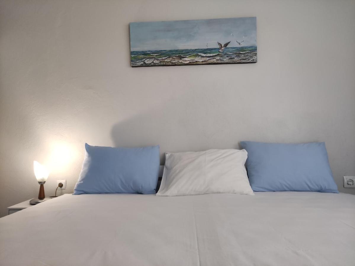 A&B Apartment Néoi Epivátai Luaran gambar