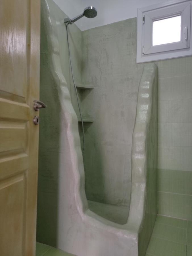 A&B Apartment Néoi Epivátai Luaran gambar