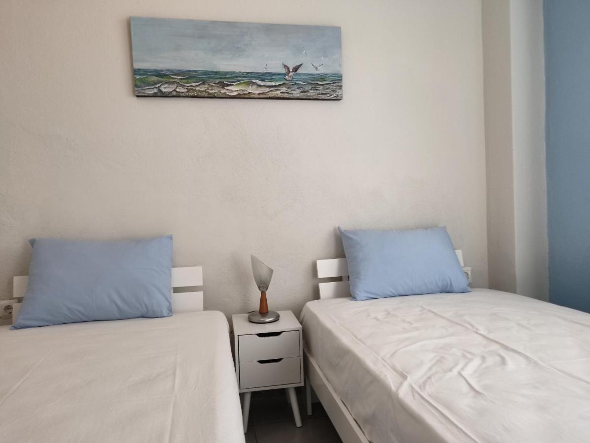 A&B Apartment Néoi Epivátai Luaran gambar