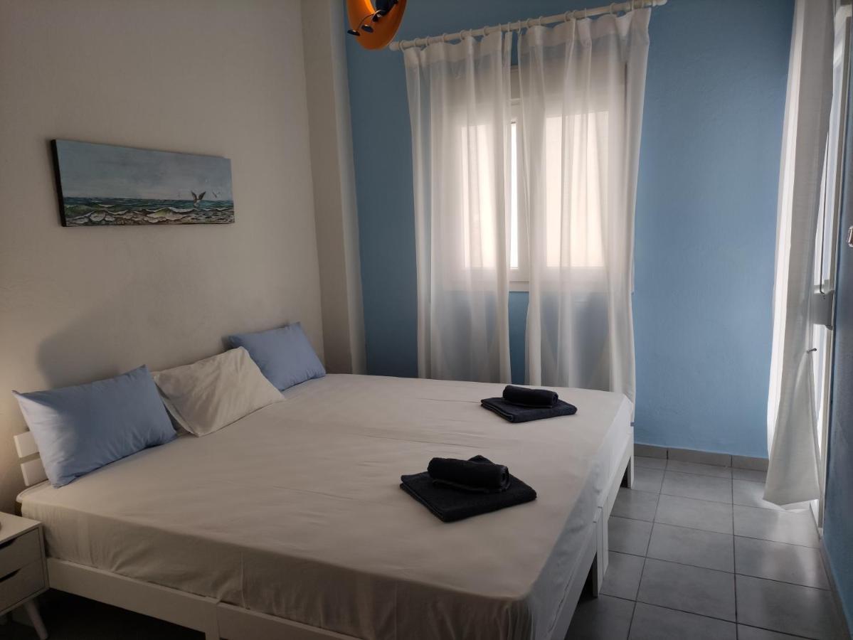 A&B Apartment Néoi Epivátai Luaran gambar